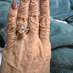 Rose Gold CZ Teardrop Solitaire “we Rule the World”- Women's Fashion Ring